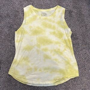 Yellow/ white tie dye tank top. Time and tru brand.